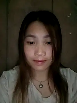 min-xinh online show from November 2025 03:02:01 PM