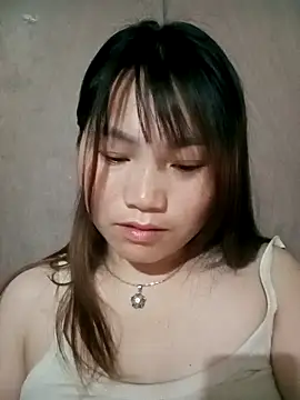 min-xinh online show from March 2026 09:43:01 PM