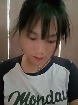 Snapshot of min-xinh chatting on June 2026 03:37:02 AM min-xinh online show from June 2026 03:37:02 AM