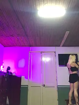 alexawinterrr online show from November 2025 10:43:02 PM