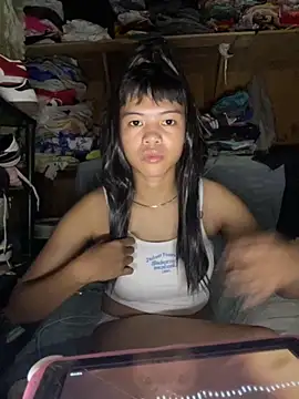 Snapshot of Obre17 chatting on October 2025 09:07:02 AM Obre17 online show from October 2025 09:07:02 AM