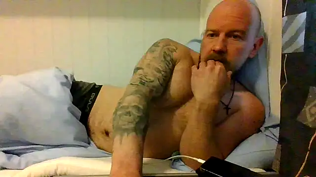 Snapshot of Real_viking chatting on October 2025 08:15:02 AM Real viking online show from October 2025 08:15:02 AM