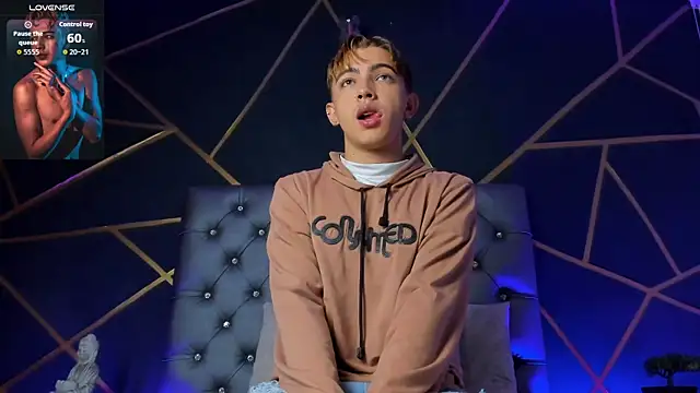 Snapshot of Lian_Miller1_ chatting on January 2026 12:31:02 PM Lian Miller1 online show from January 2026 12:31:02 PM