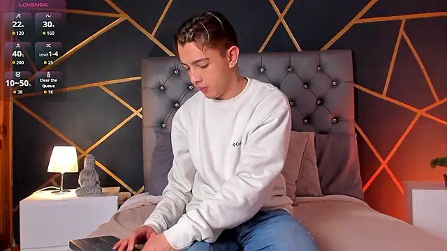 Snapshot of Lian_Miller1_ chatting on February 2026 12:38:01 PM Lian Miller1 online show from February 2026 12:38:01 PM