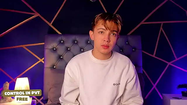 Snapshot of Lian_Miller1_ chatting on February 2026 12:28:02 PM Lian Miller1 online show from February 2026 12:28:02 PM