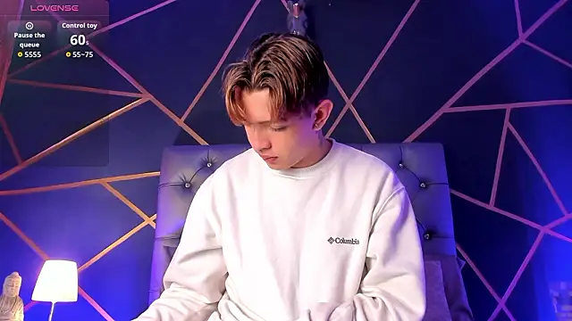 Snapshot of Lian_Miller1_ chatting on March 2026 12:22:01 PM Lian Miller1 online show from March 2026 12:22:01 PM