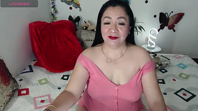 Snapshot of yourhornyjuliettee chatting on April 2026 09:57:02 PM yourhornyjuliettee online show from April 2026 09:57:02 PM