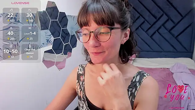Snapshot of Valery_More__ chatting on July 2026 03:03:02 PM Valery More online show from July 2026 03:03:02 PM