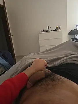 Snapshot of hungboy94 chatting on February 2026 03:01:01 PM hungboy94 online show from February 2026 03:01:01 PM