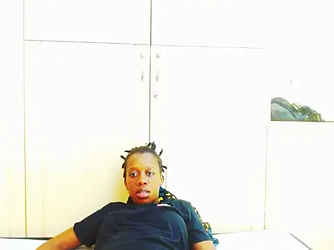 stormyza online show from October 2025 01:04:02 AM