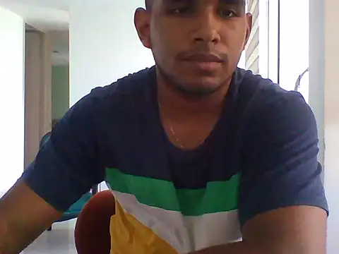 Snapshot of jesusacastrop25 chatting on May 2026 04:03:01 PM jesusacastrop25 online show from May 2026 04:03:01 PM