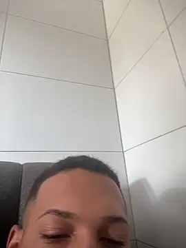 MCLZK online show from April 2026 05:40:02 PM