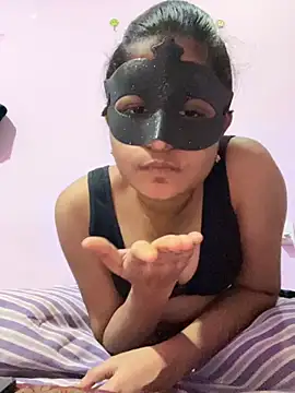 Snapshot of TeluguIshu_teen20 chatting on October 2025 06:32:02 PM TeluguIshu teen20 online show from October 2025 06:32:02 PM