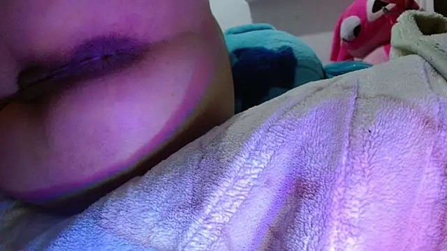 luna hawks online show from February 2026 09:10:02 PM