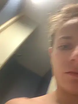 GoldenPussy1329 online show from March 2026 08:37:02 PM