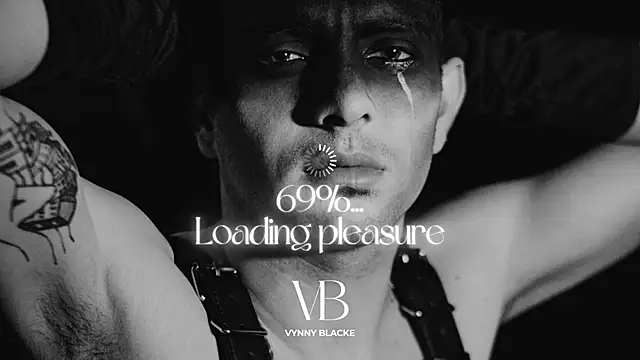 VynnyBlacke  online show from November 2025 11:27:02 PM