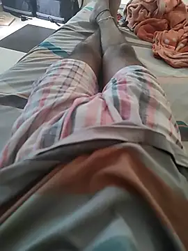 kiddoo99 online show from October 2025 04:21:01 AM