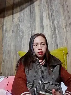 Tuyet xx online show from December 2025 02:16:02 AM