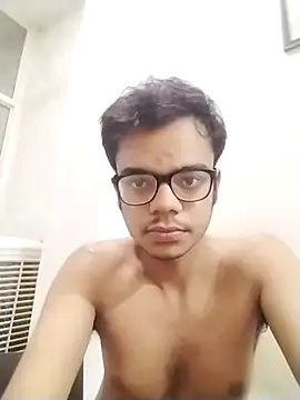 Snapshot of sexybobby13 chatting on February 2026 08:20:01 AM sexybobby13 online show from February 2026 08:20:01 AM