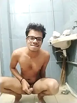 Snapshot of sexybobby13 chatting on February 2026 08:44:02 AM sexybobby13 online show from February 2026 08:44:02 AM