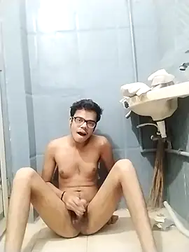 Snapshot of sexybobby13 chatting on February 2026 08:32:01 AM sexybobby13 online show from February 2026 08:32:01 AM