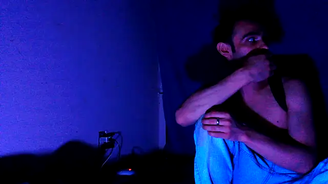 highinhtxx online show from October 2025 07:07:02 AM