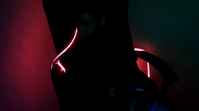 highinhtxx online show from February 2026 10:58:02 AM