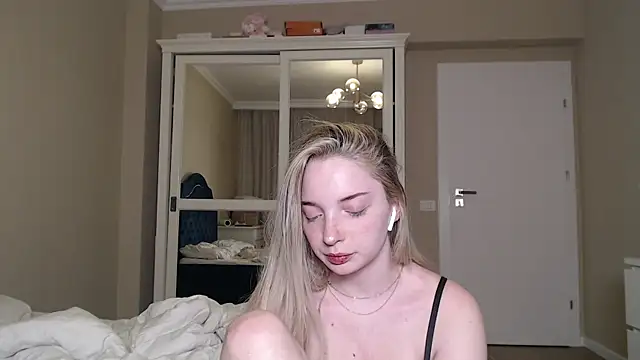 jessicahbelle online show from October 2025 11:09:01 PM