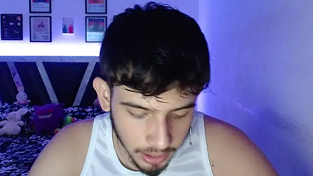 Sebasxxl12 online show from October 2025 09:56:01 PM