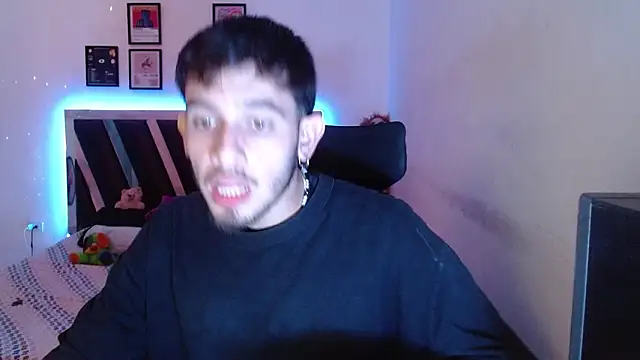 Snapshot of Sebasxxl12 chatting on February 2026 10:26:01 PM Sebasxxl12 online show from February 2026 10:26:01 PM