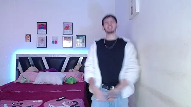 Snapshot of Sebasxxl12 chatting on February 2026 09:27:02 PM Sebasxxl12 online show from February 2026 09:27:02 PM