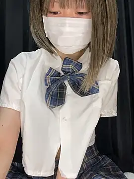 Snapshot of Nyamo-chan chatting on December 2025 10:18:02 PM Nyamo-chan online show from December 2025 10:18:02 PM