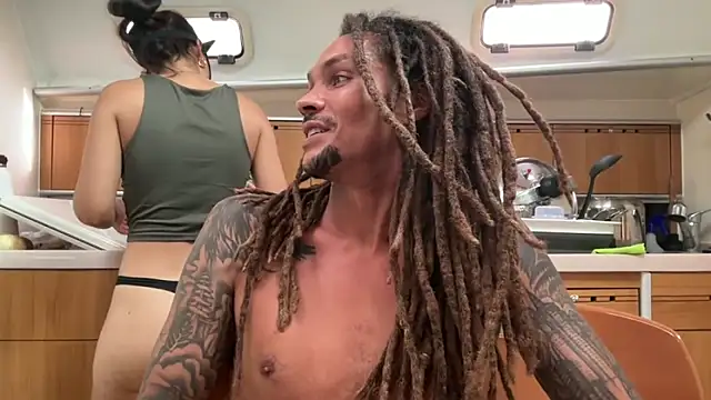 Monk and Mia online show from October 2025 01:54:01 PM