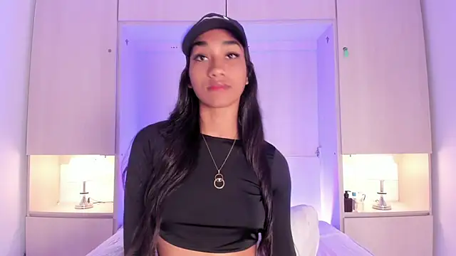 AnahiCollins online show from October 2025 11:44:02 AM