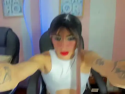 Mila Leon online show from November 2025 01:39:01 AM