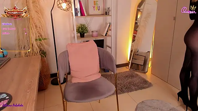 julianaarboleda online show from July 2026 01:13:01 PM
