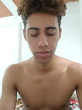 Snapshot of The_boy_good chatting on October 2025 11:31:02 AM The boy good online show from October 2025 11:31:02 AM