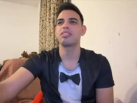  Djonson  online show from October 2025 03:47:02 AM