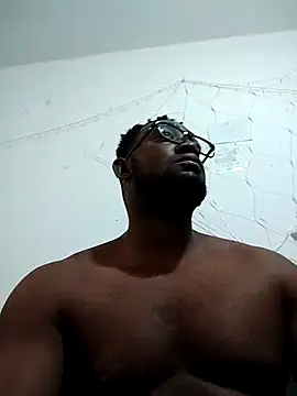 Snapshot of Santo_pene_01 chatting on September 2025 01:11:01 AM Santo pene 01 online show from September 2025 01:11:01 AM