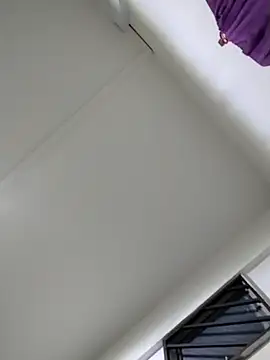 henry9933 online show from October 2025 12:18:02 PM