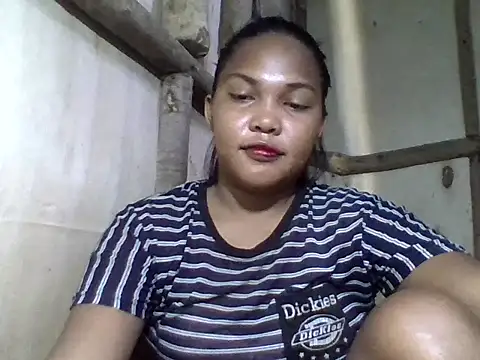 Snapshot of sweetlexypinay19 chatting on June 2026 10:54:01 PM sweetlexypinay19 online show from June 2026 10:54:01 PM