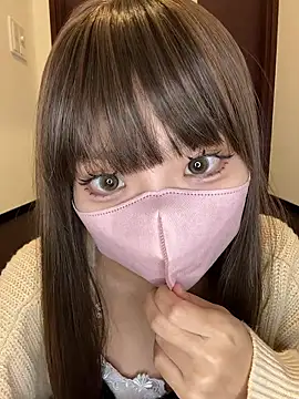 Snapshot of Riria_xx chatting on November 2025 02:01:02 AM Riria xx online show from November 2025 02:01:02 AM