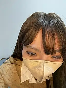 Snapshot of Riria_xx chatting on March 2026 07:43:02 PM Riria xx online show from March 2026 07:43:02 PM