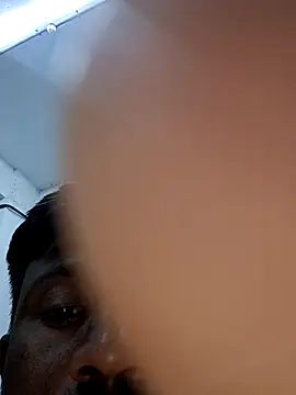 SlipperyRebound0 online show from January 2026 04:44:01 PM