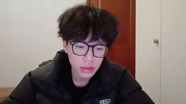 hangzi-0011 online show from November 2025 11:57:02 AM