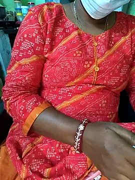 Snapshot of Tamilselviroja- chatting on February 2026 03:48:02 PM Tamilselviroja- online show from February 2026 03:48:02 PM
