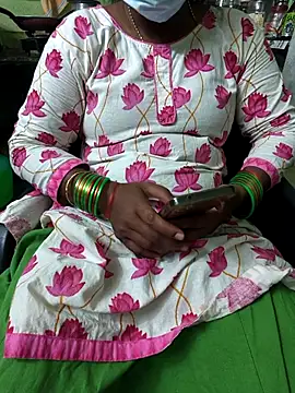 Snapshot of Tamilselviroja- chatting on April 2026 03:02:02 PM Tamilselviroja- online show from April 2026 03:02:02 PM