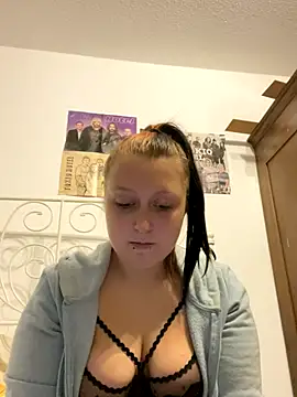SweetieLina online show from October 2025 05:10:02 PM