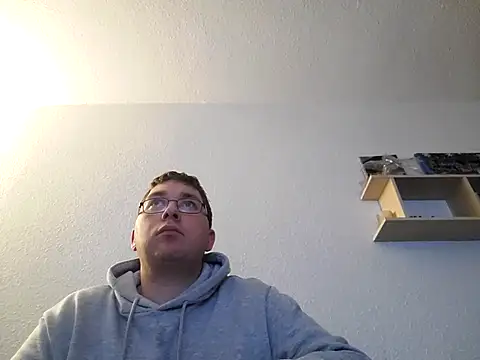 stivi2526 online show from November 2025 10:43:02 PM