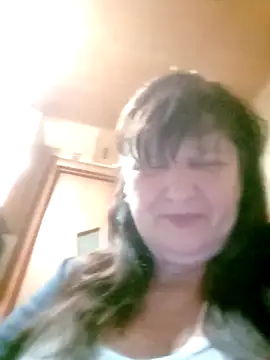 Apeesynka55211 online show from February 2026 07:42:02 PM